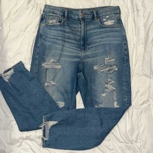 American Eagle Distressed Jeans